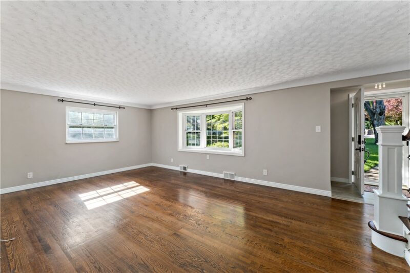 146 Westward Ho Dr — photo 7