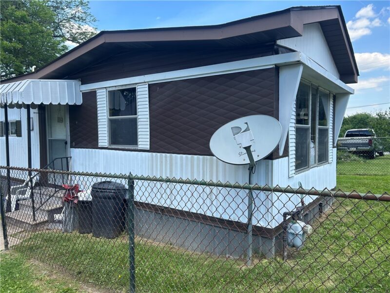 419 Short St — photo 2