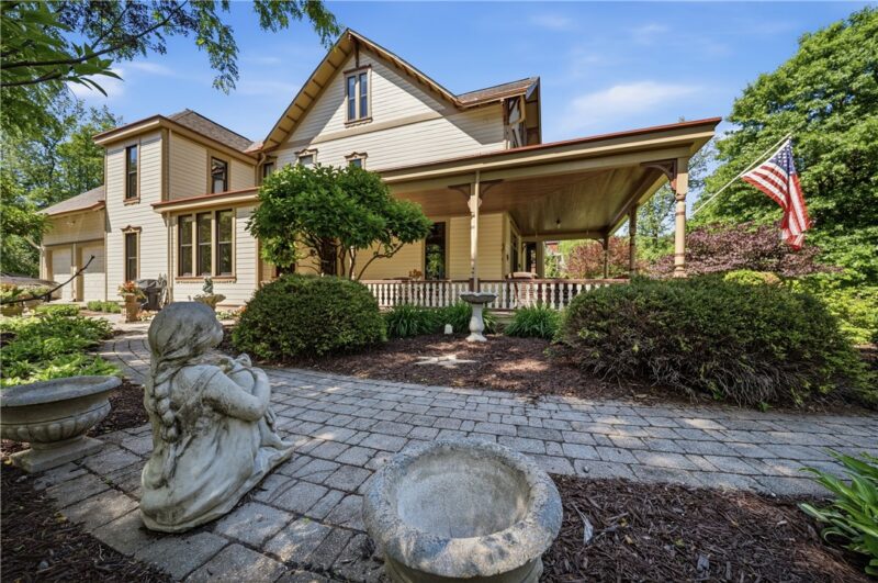 1001 Glenshaw Ave — photo 4