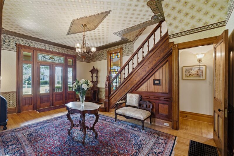 1001 Glenshaw Ave — photo 8