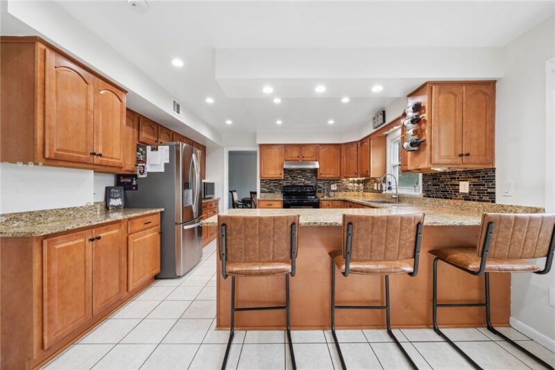 105 Hidden Valley Rd — photo 8