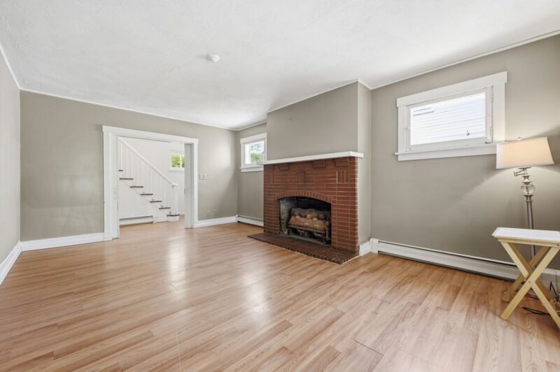 3044 Iowa Street — photo 5