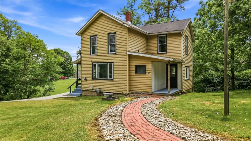 108 Walnut Street — photo 3