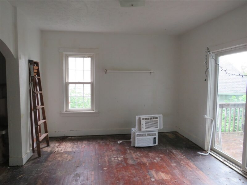1111 Tyndall St — photo 8