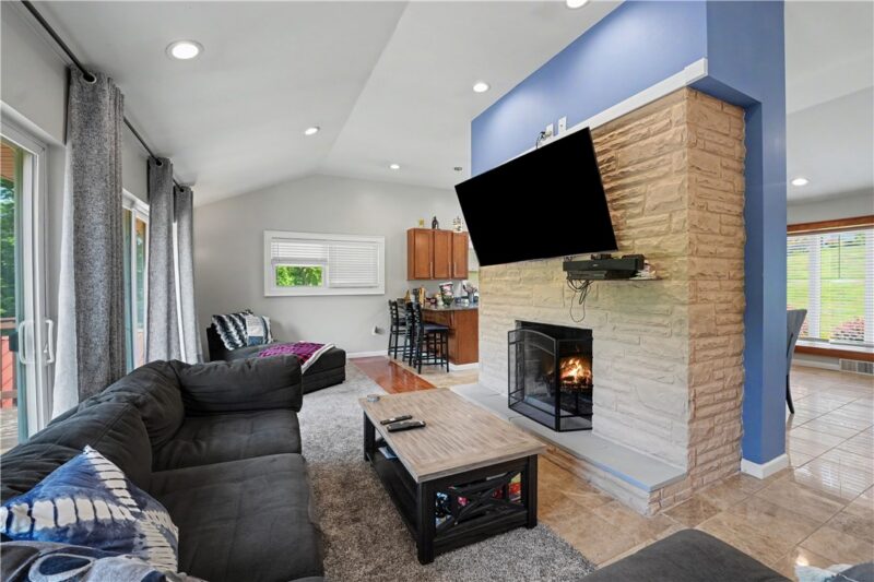 3466 Ridgewood Dr — photo 5