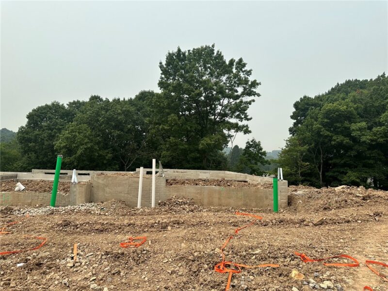 159 Sweetwater Drive — photo 3