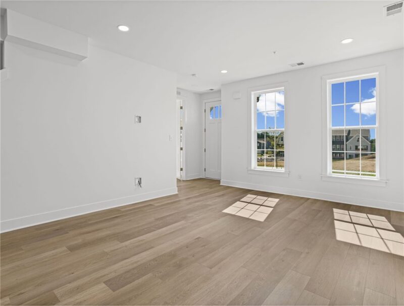 705 Bower Street — photo 5