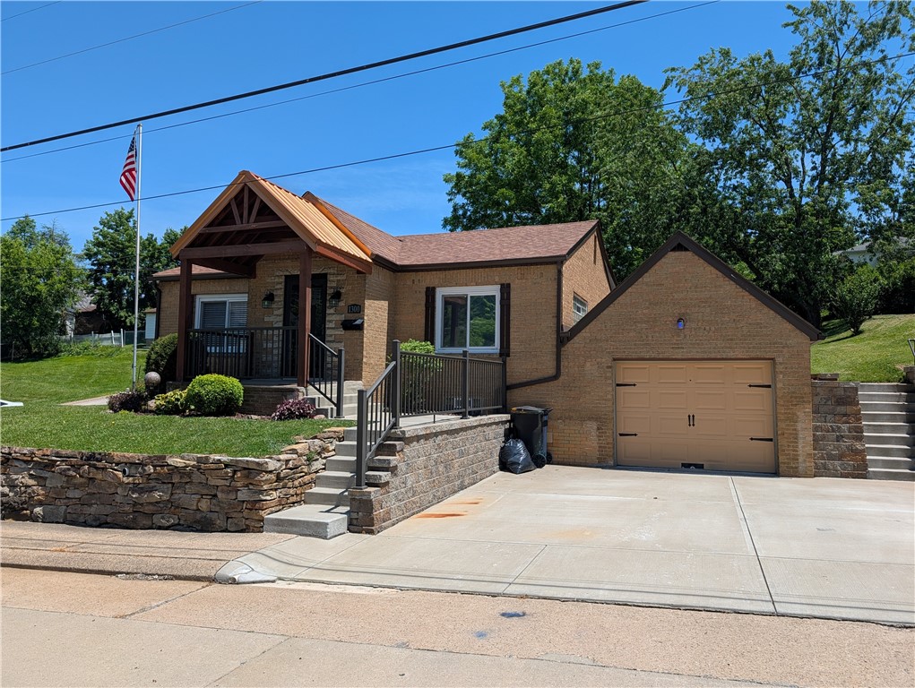 1300 Leeds Ave — photo 1