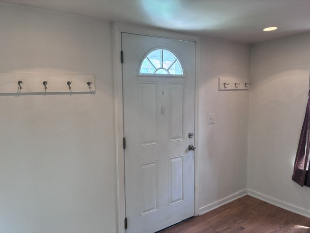690 Park Ave — photo 5