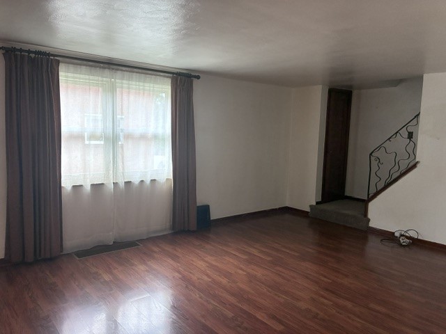 690 Park Ave — photo 7