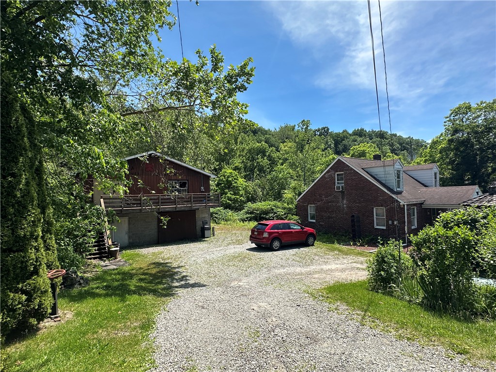 724 Long Run Road — photo 1