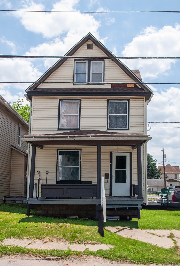 545 W Brady Street — photo 1