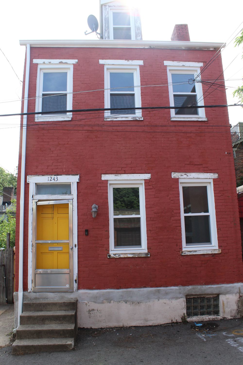 1243 Filson STREET — photo 1