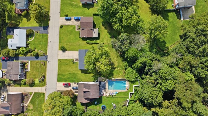 1019 Copsewood Drive — photo 2