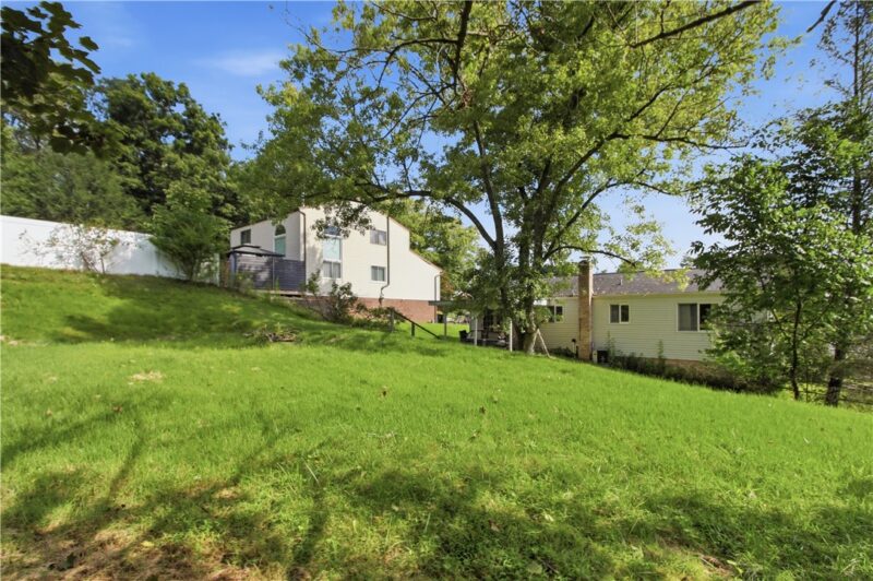 1019 Copsewood Drive — photo 3