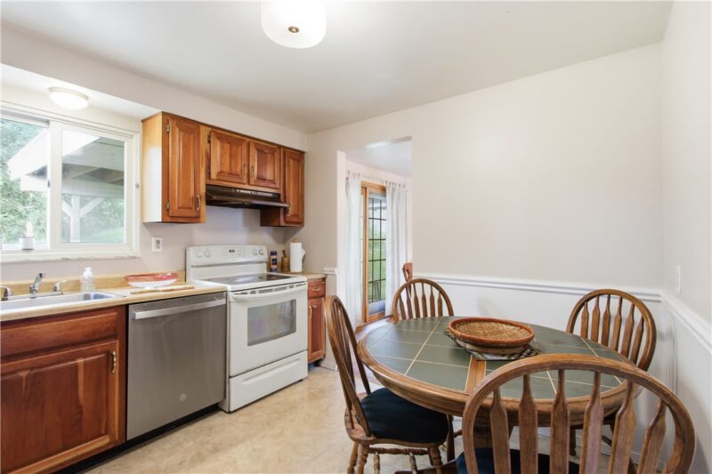 1019 Copsewood Drive — photo 7