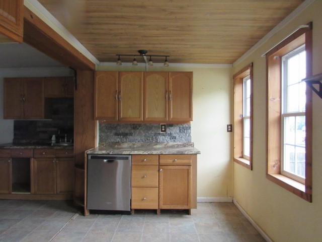 215 Hillview Lane — photo 6