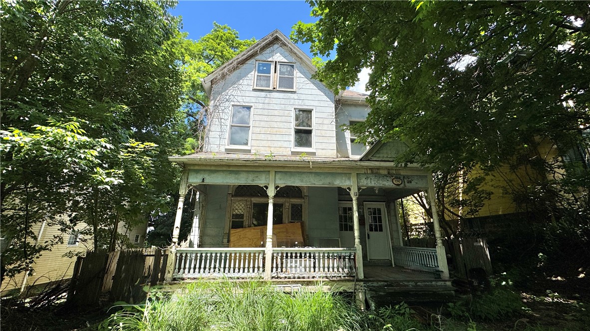 134 Meade Ave — photo 1