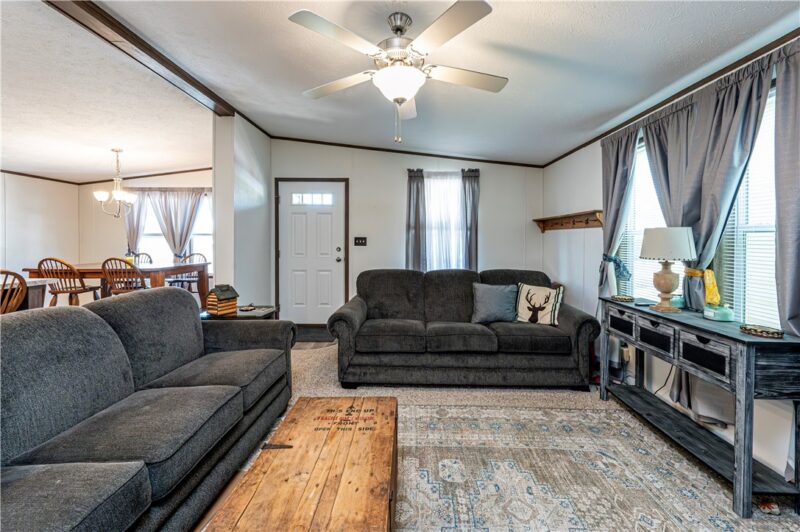 84 High View Dr — photo 8