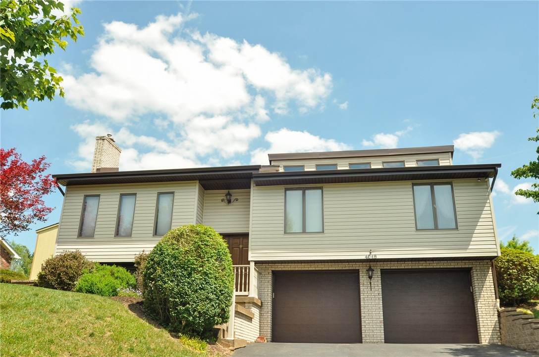 4048 Briarwood Dr. — photo 1