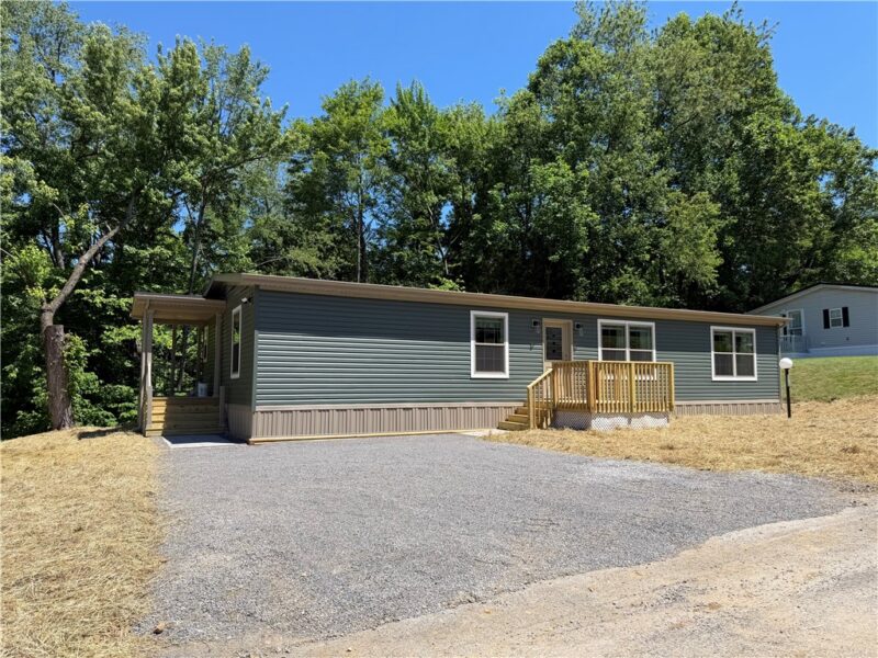 151 Terra Drive — photo 2