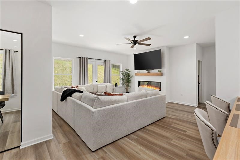 300 TIMBERLINE DR — photo 7