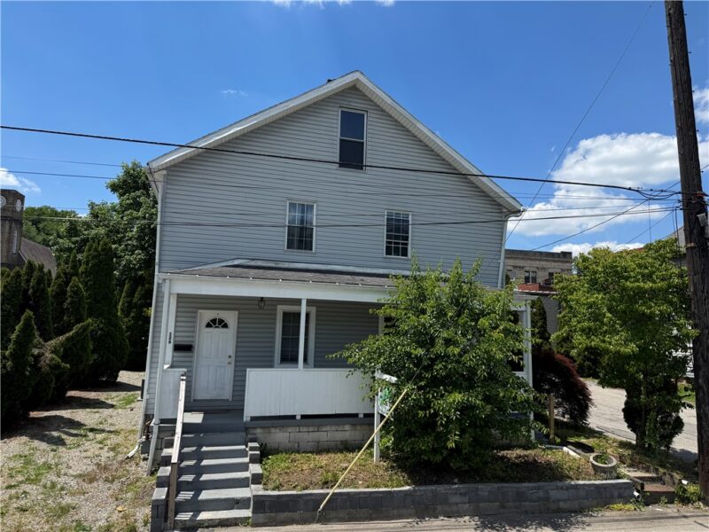126-128 Railroad St — photo 2