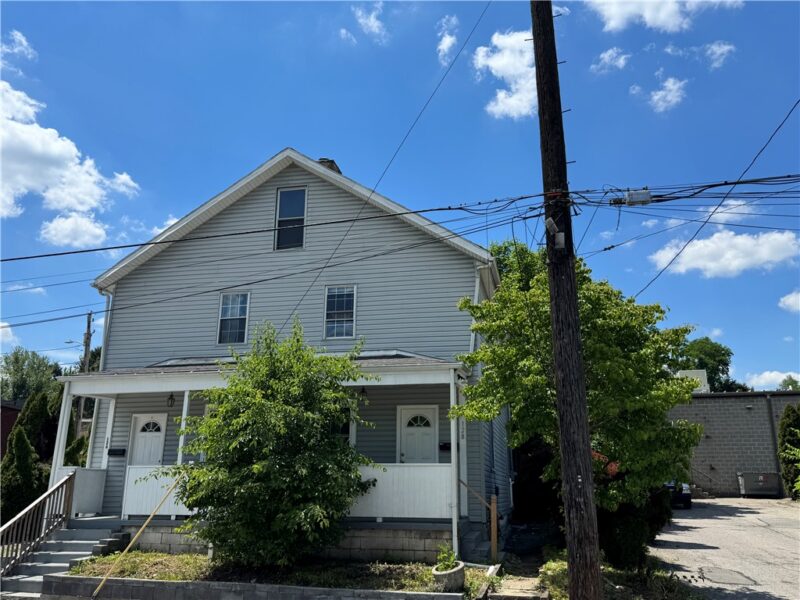 126-128 Railroad St — photo 4