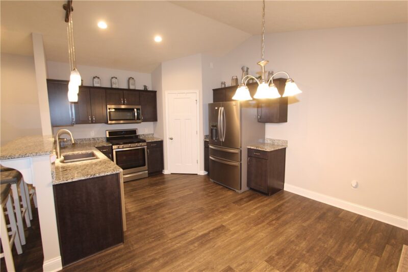 1003 Laurel Hill Dr — photo 8
