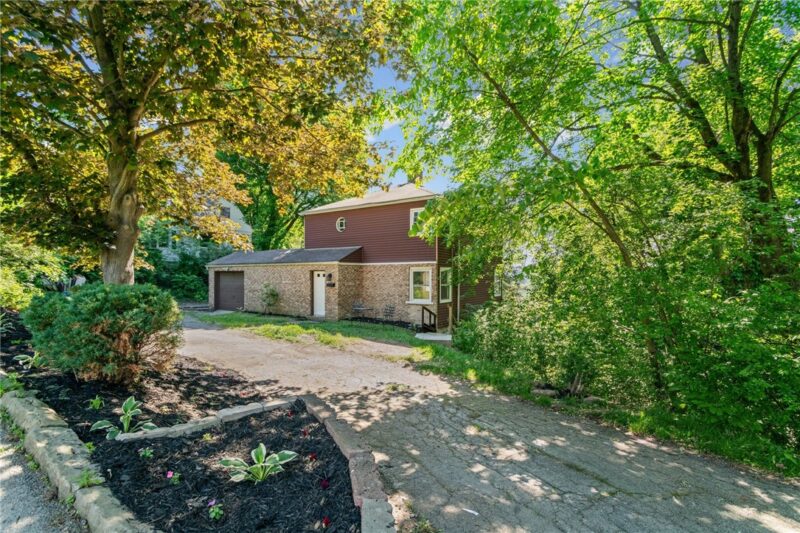 617 Argonne Blvd — photo 2