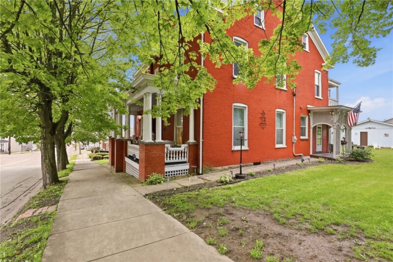 168 Ord St — photo 3