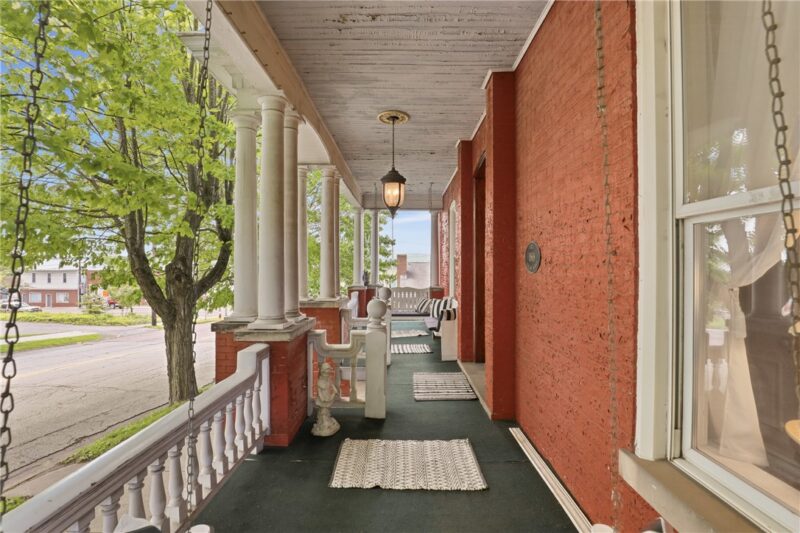 168 Ord St — photo 4