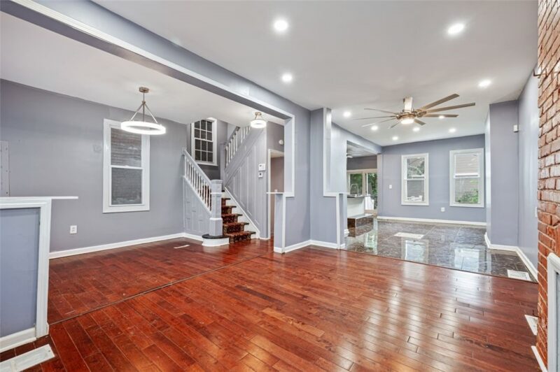 237 N Graham St — photo 6