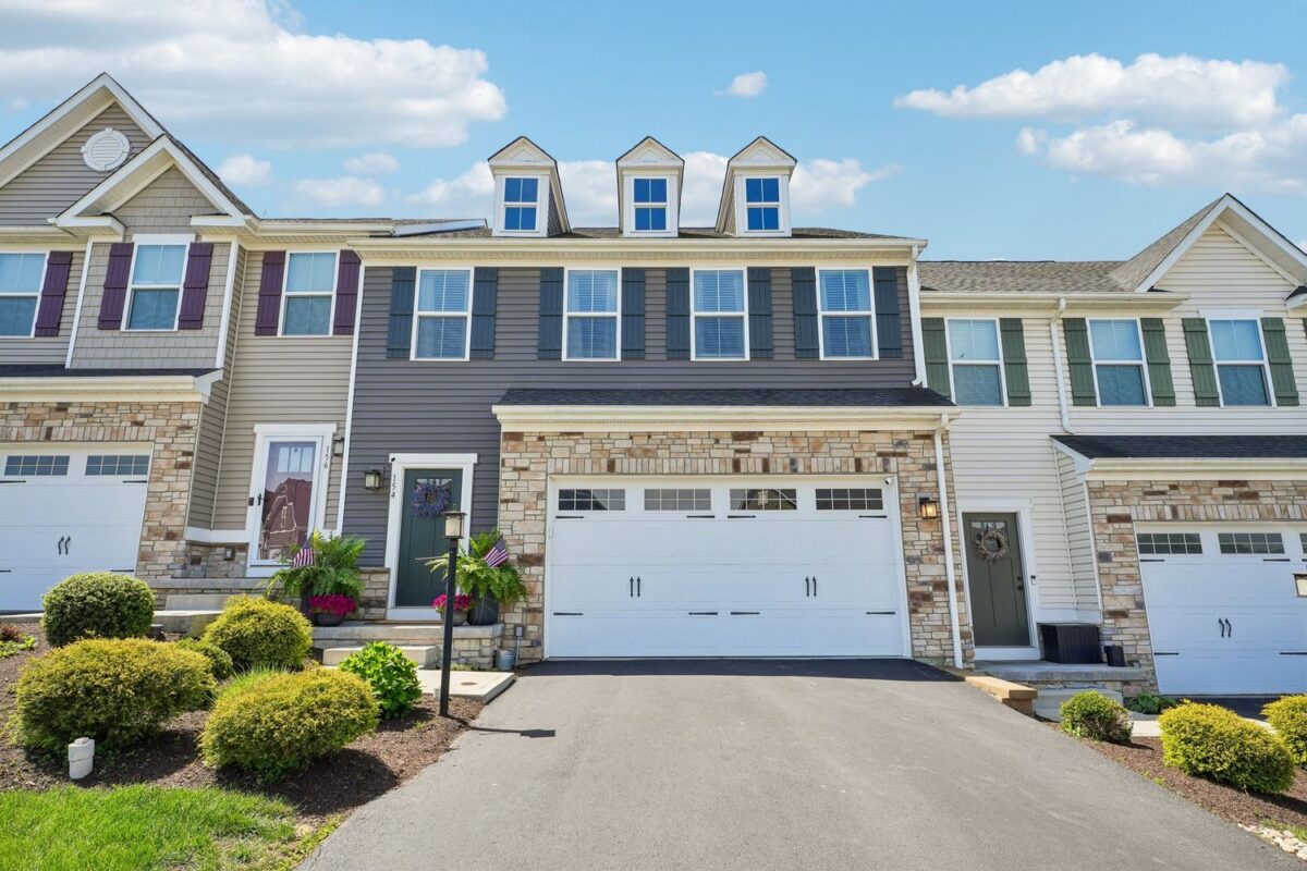 154 Dana DRIVE — photo 1
