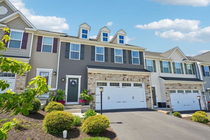 154 Dana DRIVE — photo 2