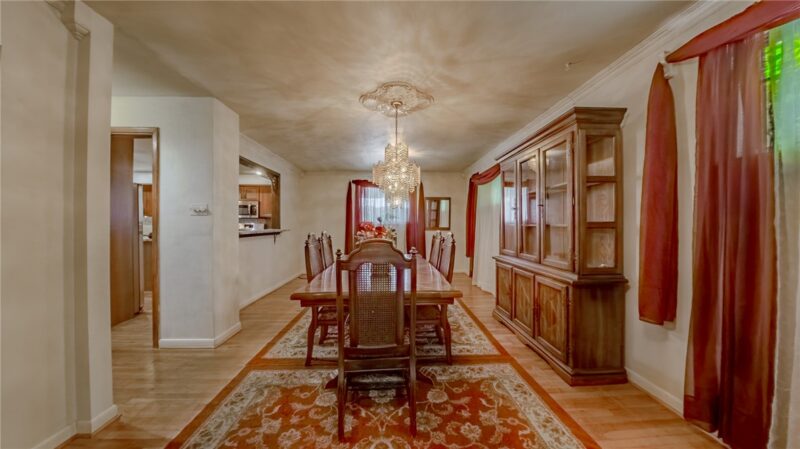 161 Schaffer Ave — photo 6