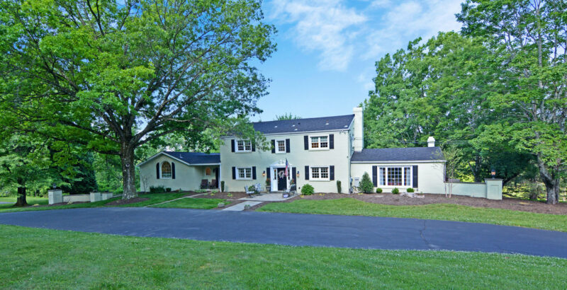 110 Chapel Knoll DRIVE