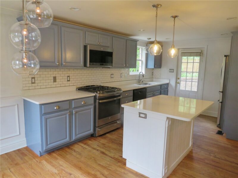811 Parkside Ave — photo 7