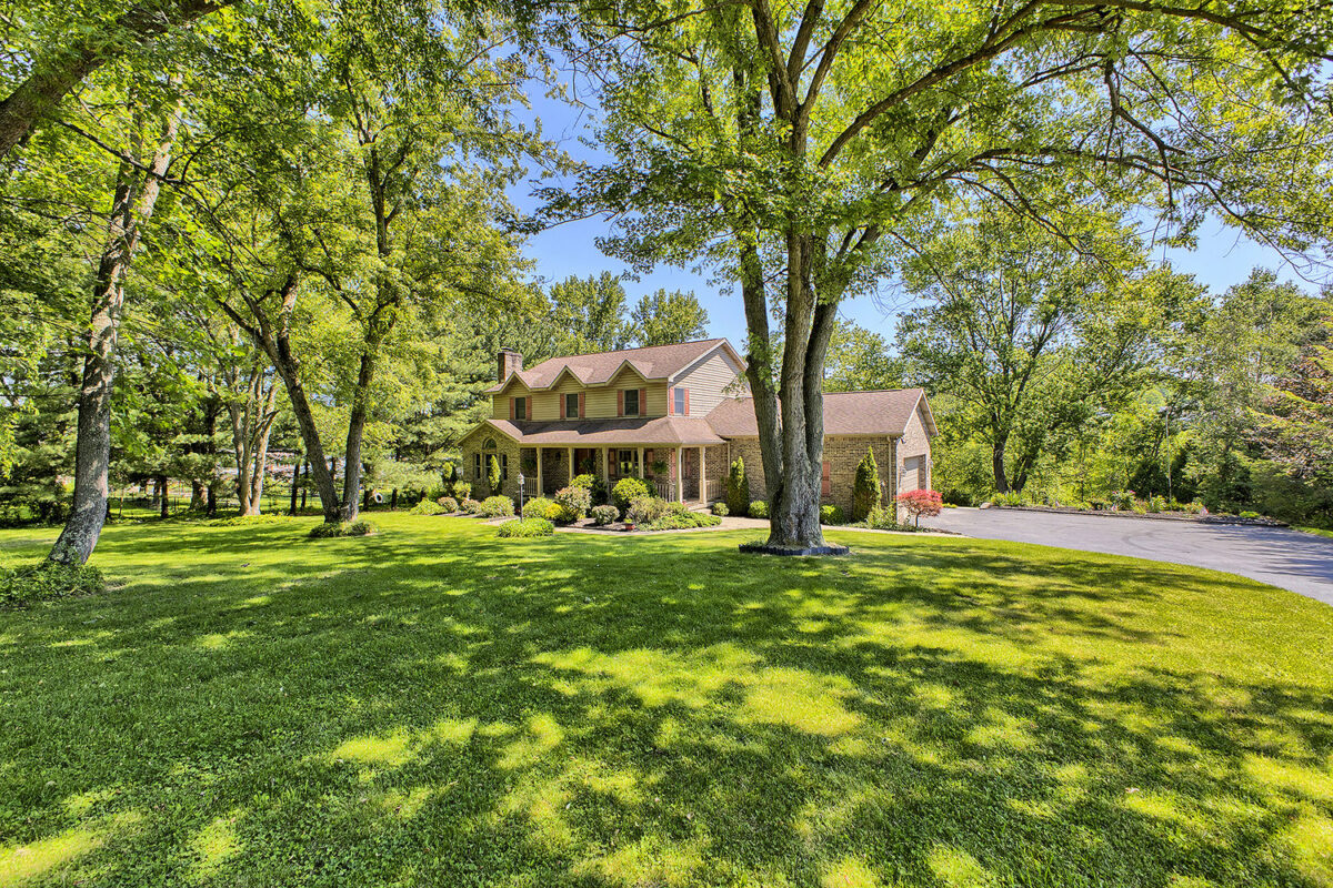 1413 Colony DRIVE — photo 1