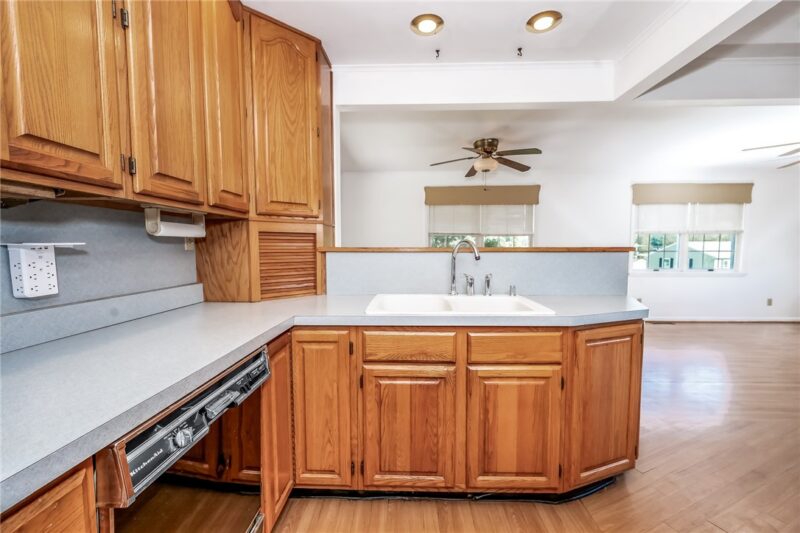 20 Shady Dr — photo 4