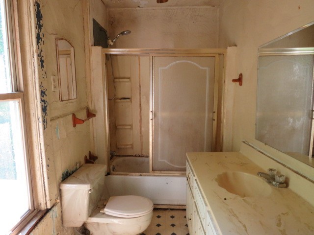 115 Chess St — photo 3