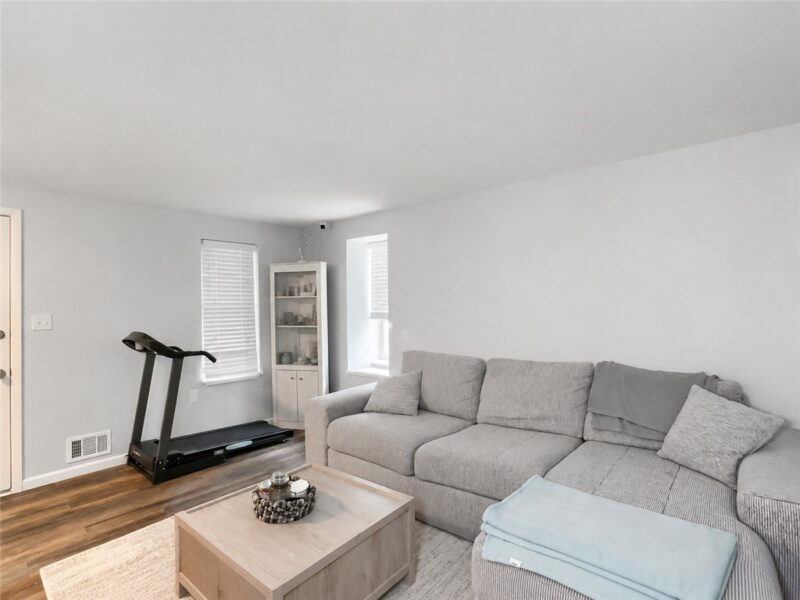 517 Ridge Avenue — photo 5