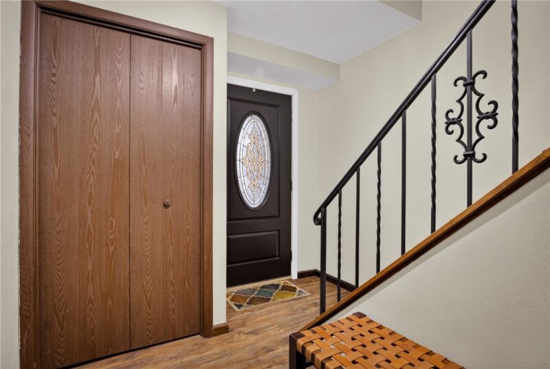 214 Union Ave — photo 4