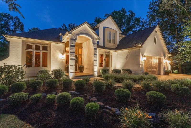 123 Wildwood Drive — photo 2