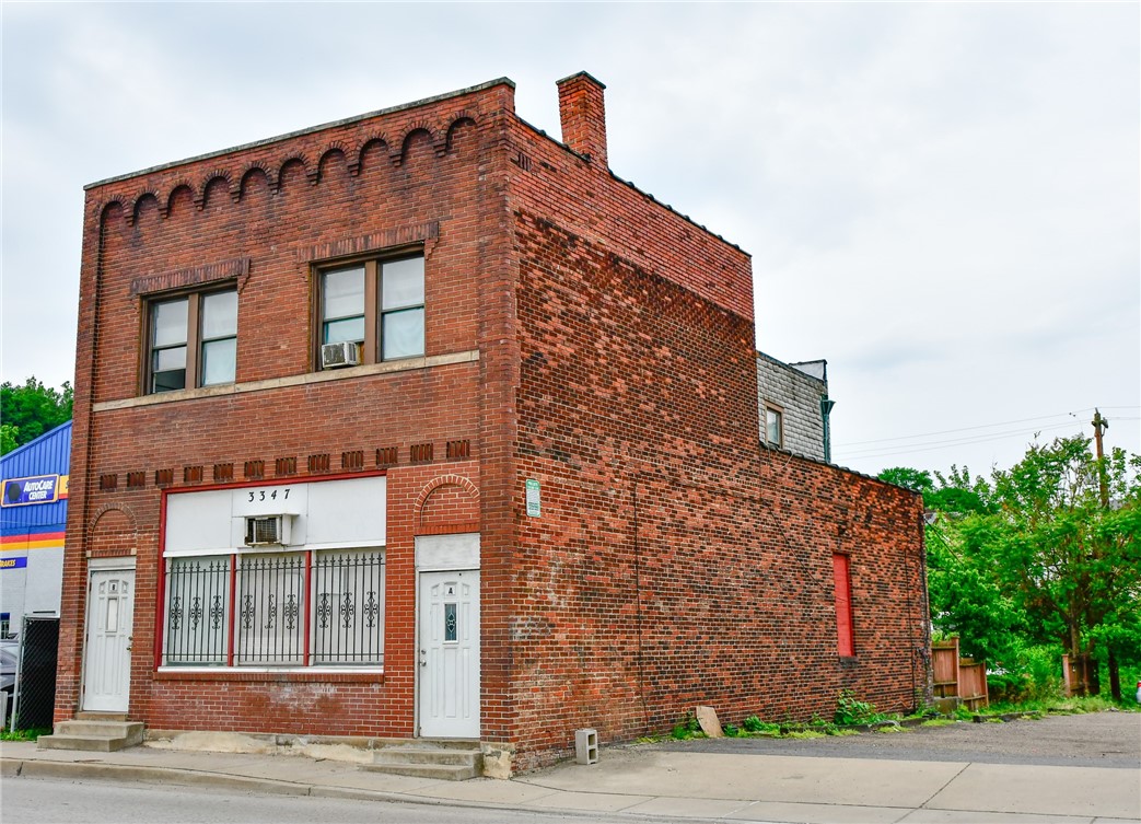 3347 W Carson St — photo 1