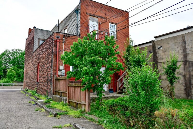 3347 W Carson St — photo 4