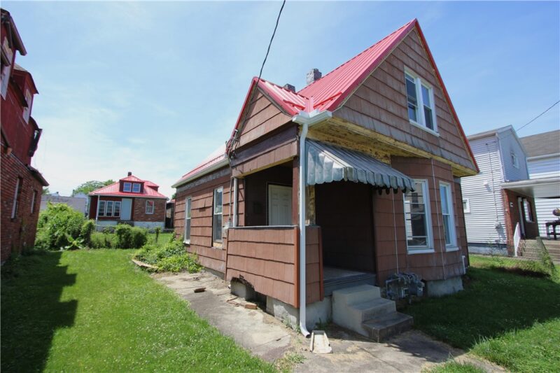 233 Allen Avenue — photo 2