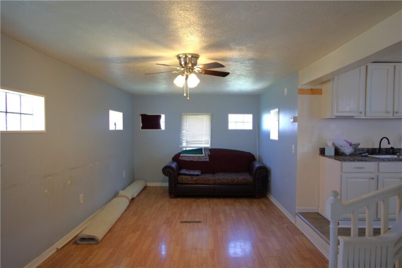 233 Allen Avenue — photo 4