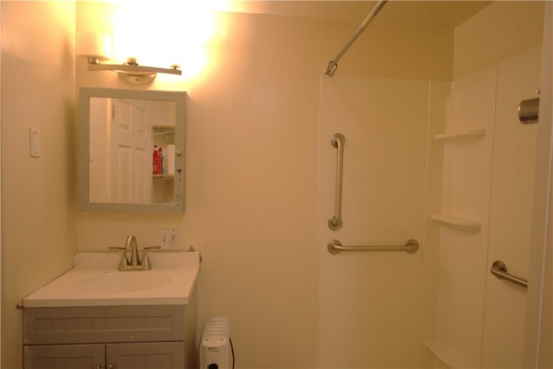 233 Allen Avenue — photo 7
