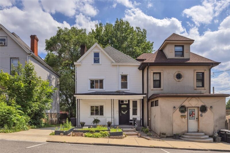8 Marie Ave